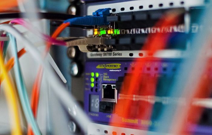 サーバー - ネットワーク機器.jpg サーバー - ネットワーク機器